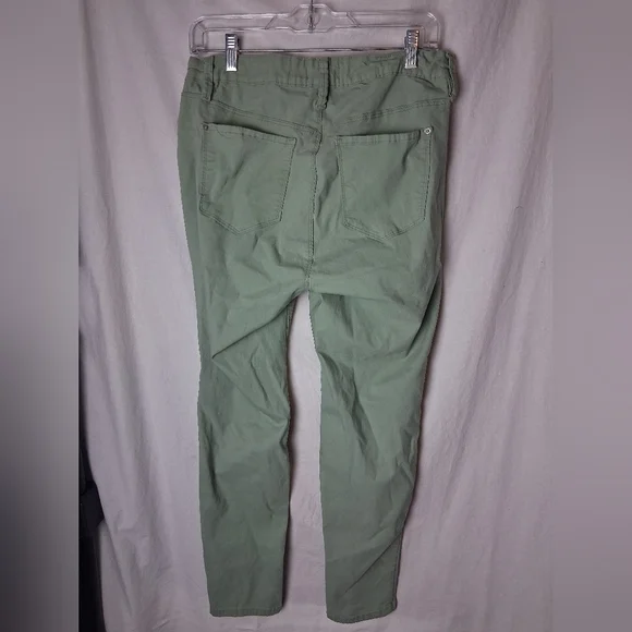 YMI Light Green 1X Women's Pants - Picture 4 of 5